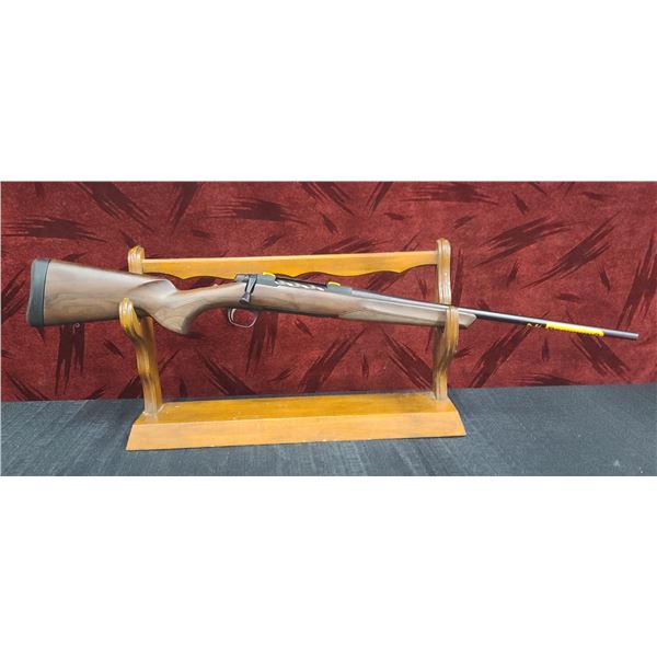 BROWNING X BOLT, XB2 HUNTER BOLT ACTION, 270 WIN,, SATIN FINISH WOOD STOCK, DRILLED & TAPPED