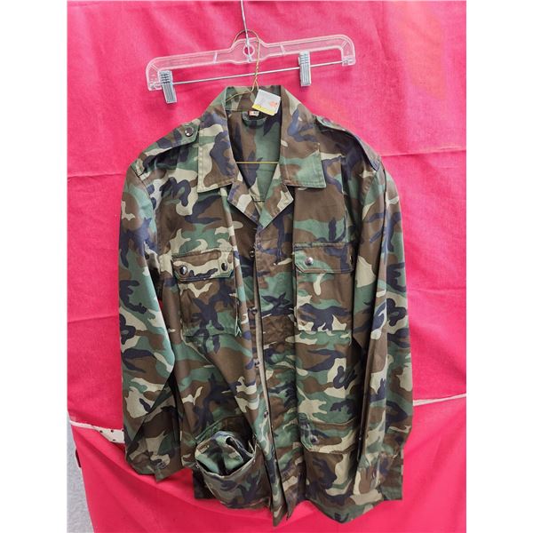 LG CAMO JACKET