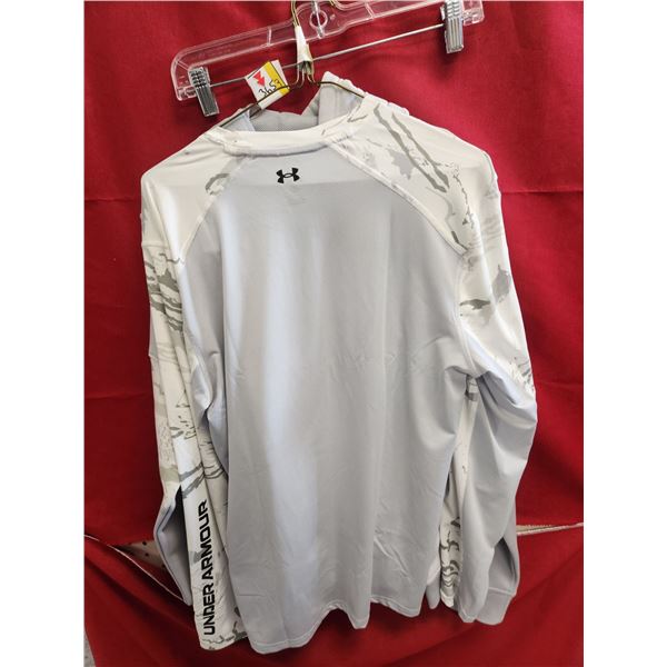 2 UNDER ARMOUR MEDIUM HOODIE AND SHIRT