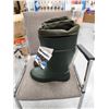 Image 2 : 2 TRIDENT EVA LIGHT WEIGHT BOOTS SIZE 46, 1 GREEN, 1 BLACK C/W LINERS