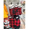 Image 1 : 6 PAIRS OF LADIES GLOVES, 3 MATCHING TOUQUE'S & SCARVES