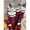 Image 2 : 6 PAIRS OF LADIES GLOVES, 3 MATCHING TOUQUE'S & SCARVES