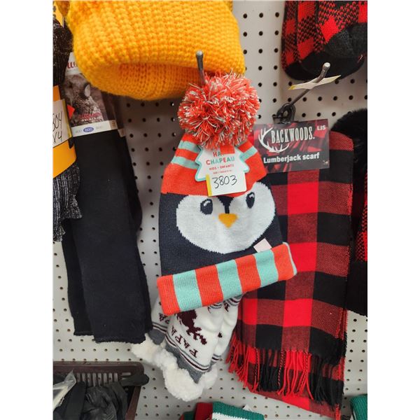 PAIR OF PAPA MOOSE WOOL SOCKS + KIDS HAT