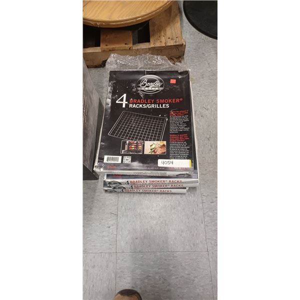 4 PACKAGES OF BRADLEY SMOKE