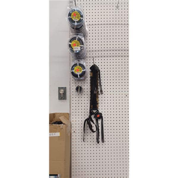 20 PACKAGES OF 200 FT. OF DECOY CORD & BIRD CARRIER