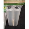 Image 4 : 44 GOGHLANS PACKAGESOF SQUEEZE TUBE