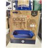 Image 1 : 3 ENAMELWARE ROASTING PANS & 2 CUP KETTLE