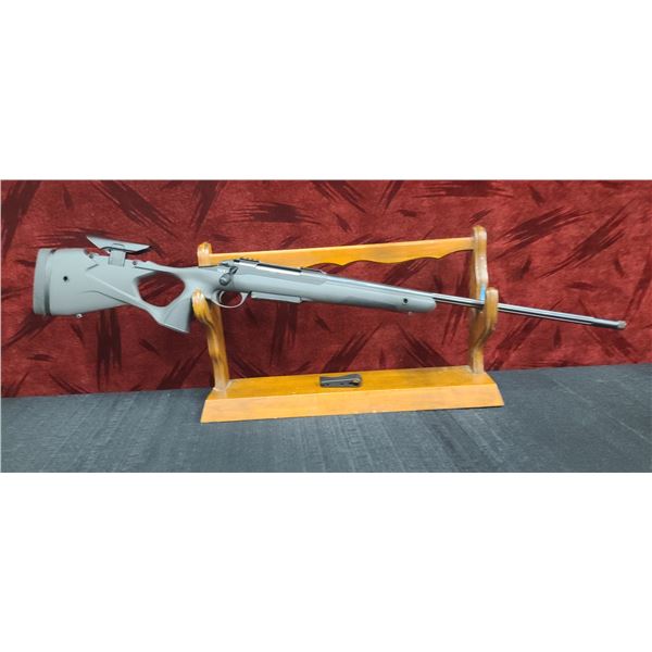 SAKO 7MM REM.MAG. 520 RH, D18, 24" BARREL, THUMB HOLE GRIP, FLUTED THREADED BARREL, DET. MAG. ADJUST
