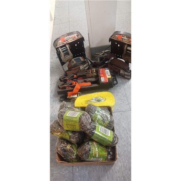 RACHET STRAPS, TOW ROPE AND BOX OF PRIMOS PULL UP ROPE (30FT)