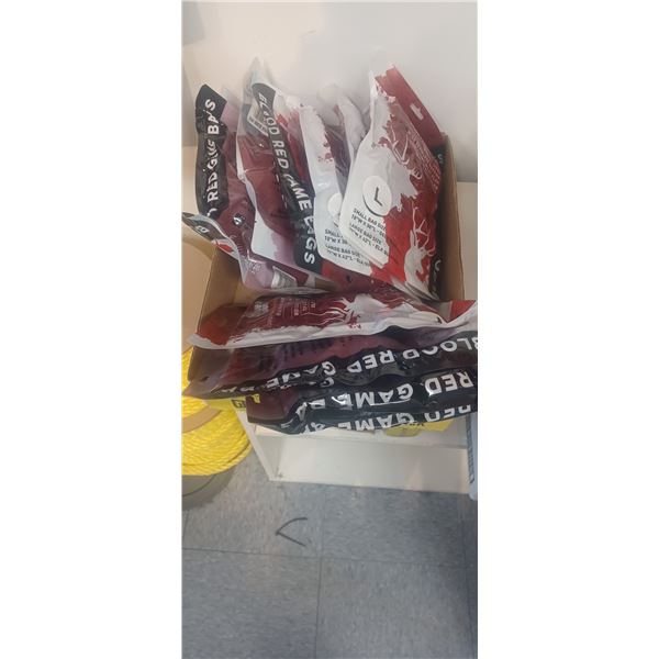 KOOLA BUCK 9 LARGE BLOOD RED MEAT BAGS