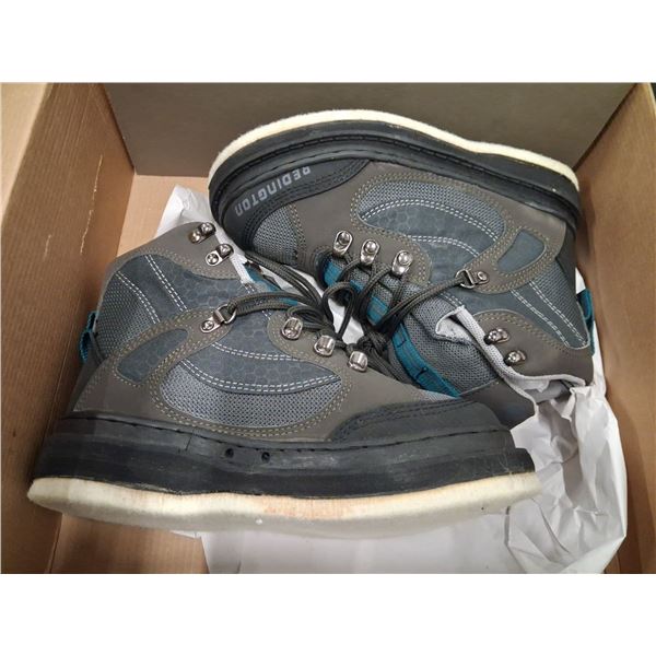 REDINGTON  WILLOW RIVER WOMENS  WADING BOOT    SIZE 5