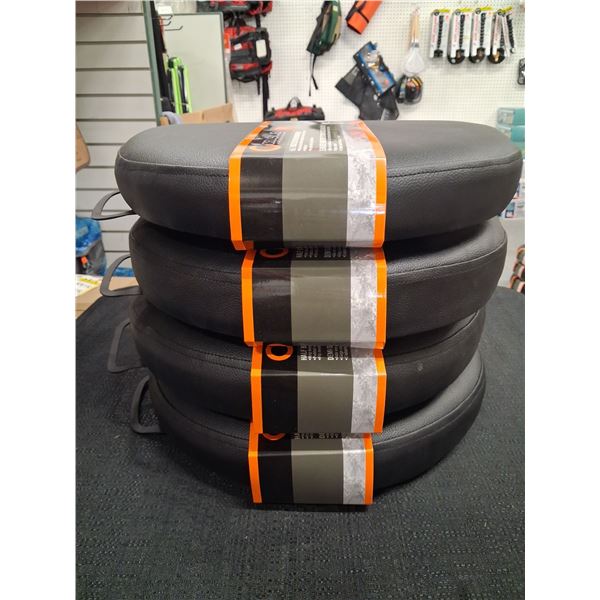 CELSIUS HALF BUCKET SEAT W/ ROD ORGANIZERS - 4 SEATS PER LOT
