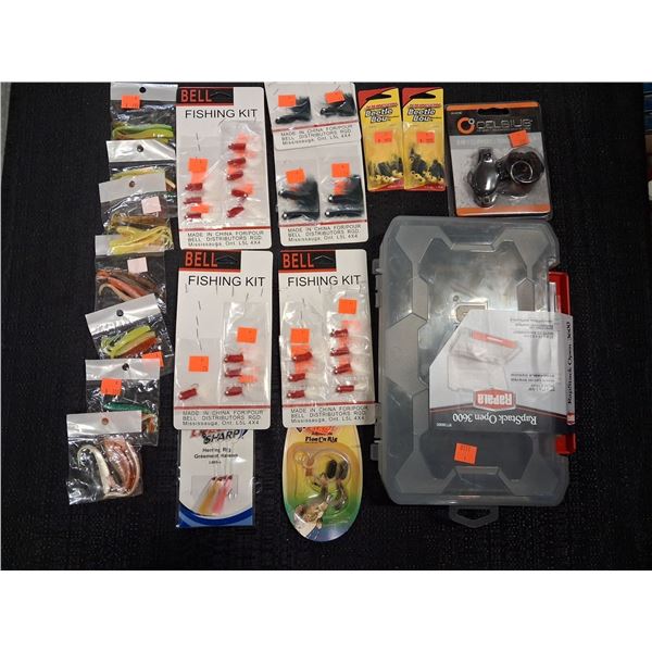 RAPALA TACKLE BOX, 8 IN 1 CLIPPER, JOHNSON BEETLE BOU LURES, BELL JIGS, WALLEYE RIG - 17 PC