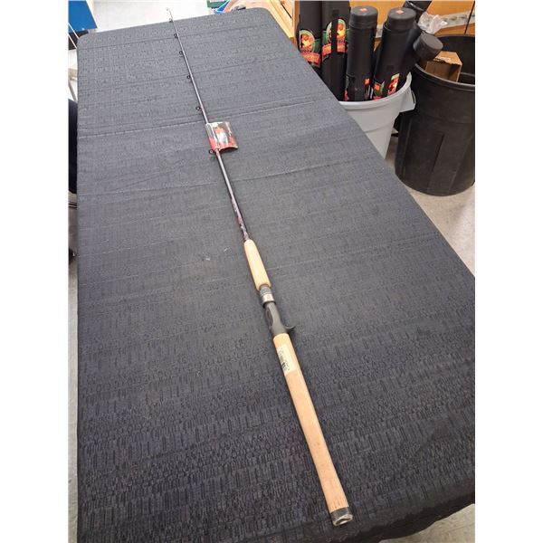 BERKLEY CND SPECIALIST SERIES  6'3" HEAVY CASTING 1 PC.
