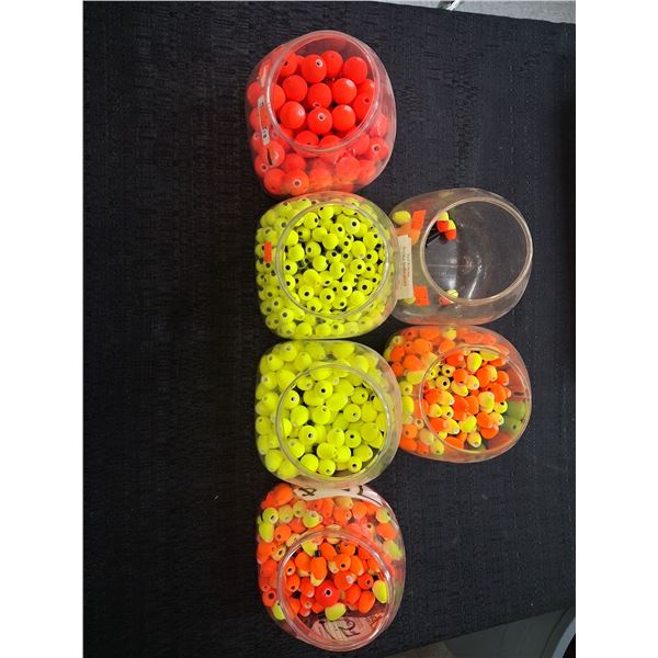 BULK LOT OF STRIKER INDICATORS
