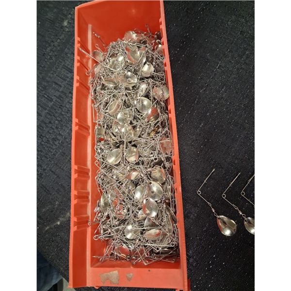 BULK BOX OF SPINNER BLADES - ASSORTED SIZES