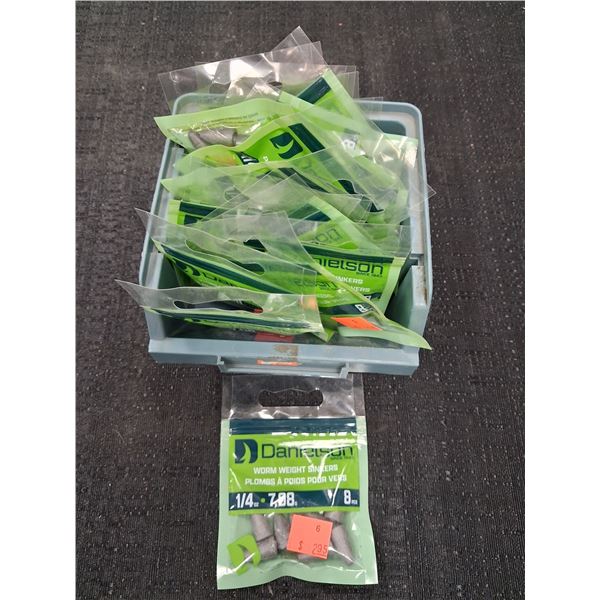 LOT OF DANIELSON 1/4 OZ WORM WEIGHT SINKERS COMES W BLUE TRAY