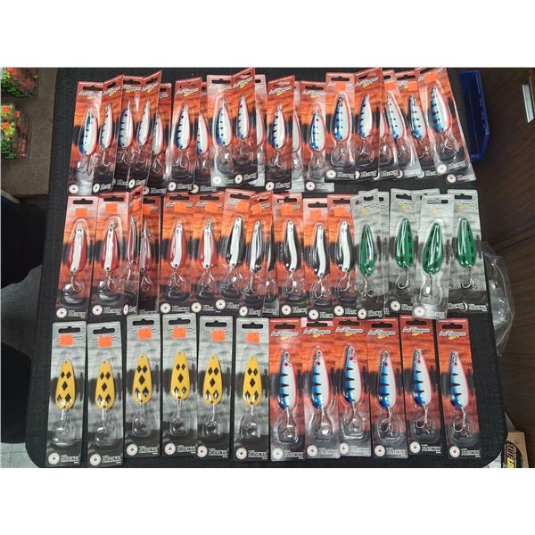 MASSIVE LOT OF ASSORTED LEN THOMPSON HOOKS MOST #1& #2 - 50PC