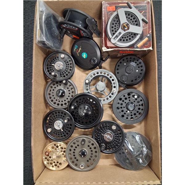 MIX OF FLY REELS & SPOOLS - VARIETY - 1 BOX