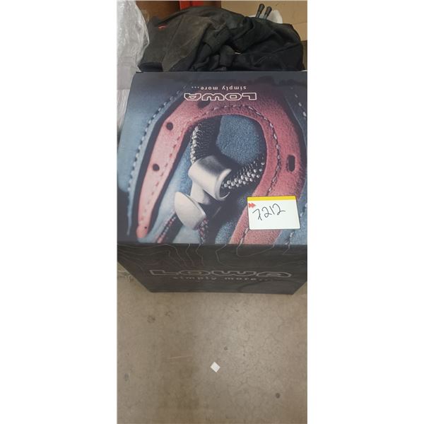 2'X 2' X 2' FOAM SEAT