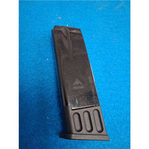 BARRETTA COMPACT 9MM MAG - 1 ITEMS