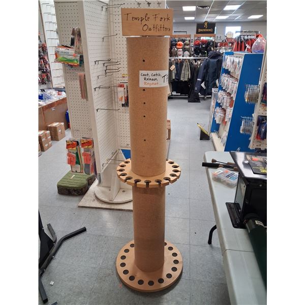 TFO FLY ROD RACK - HOLDS 18