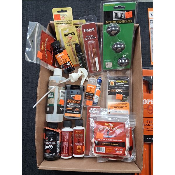 .17-20 CALIBER BOX OF CLEANING SUPPLIES - 1 BOX, 1 ROD