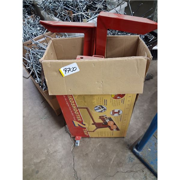 TRIUS BIRDSHOOTER 2 TRAP-SKEET THROWER AS IS