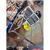 Image 3 : DOUBLE SIDED CLOTHING RACK CHROME 24"W-48"L-44"D INCL. HANGERS