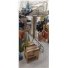 Image 1 : CIRCULAR CLOTHING RACK - 36-59H- NO CONTENTS