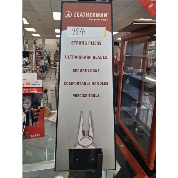 LEATHERMAN ROTATION KNIFE DISPLAY UNIT. - DISPLAY WRACK/SHELVE/UNIT ONLY. DIES NOT INCLUDE ITEMS ON 