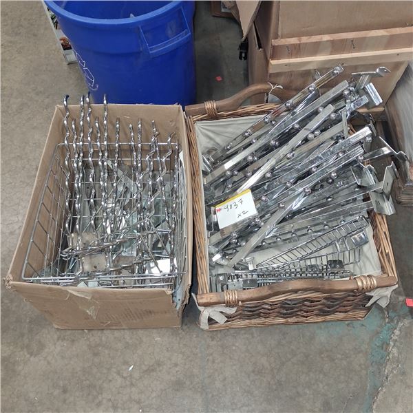 2 BINS - SLAT WALL HOOKS