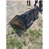 Image 4 : 67" Bobcat Tooth Bucket