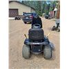Image 4 : Poulan Pro 300 EX Riding Mower