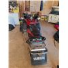 Image 3 : 2010 Yamaha Vector Snowmobile