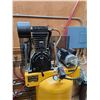 Image 2 : DeWalt 60 gallon Compressor