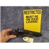 Image 3 : Restricted - CZ Model 75 SP-01 Shadow Canadian in 9MM