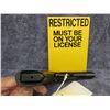Image 4 : Restricted - S&W Model SW1911SC in 45 Auto