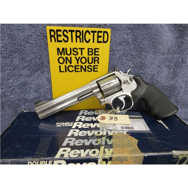 Restricted - Smith & Wesson Model 686-1 in 357 Magnum