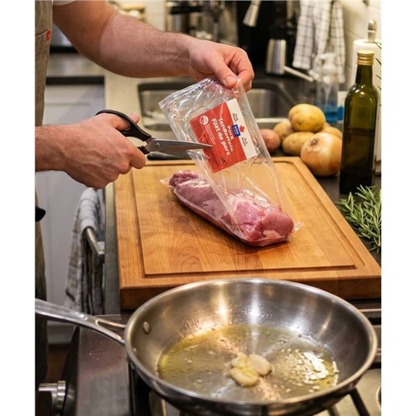 Maple Leaf Fresh Pork Tenderloin Aprox 1 Kg Each
