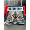 Image 2 : Hasbro Gaming Battleship Board Game