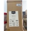 Image 2 : Amazon Basics Toilet Brush, White - 12 Pack