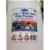 Image 4 : Farm-Tuff 3-in-1 Multi Use Poly Feeder 8lb