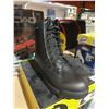 Image 3 : Classic 9" Waterproof Boots, Size 11