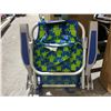Image 2 : Folding Beach Chair with Turtle Print