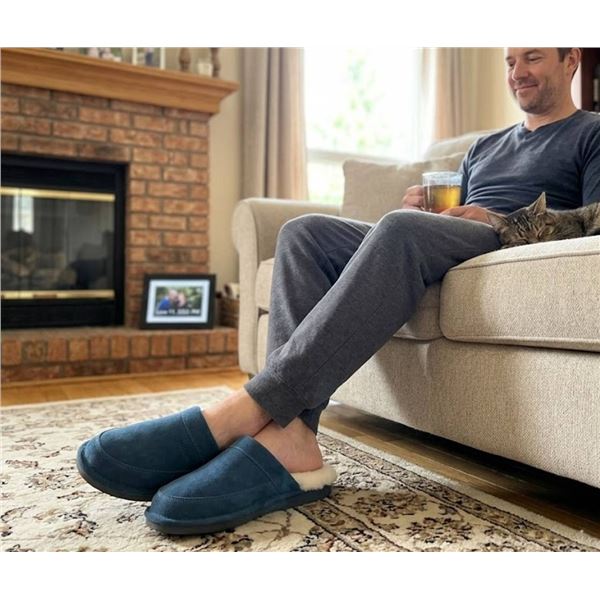 Men's Nuknuuk Leather Sheepskin Slippers Size 8