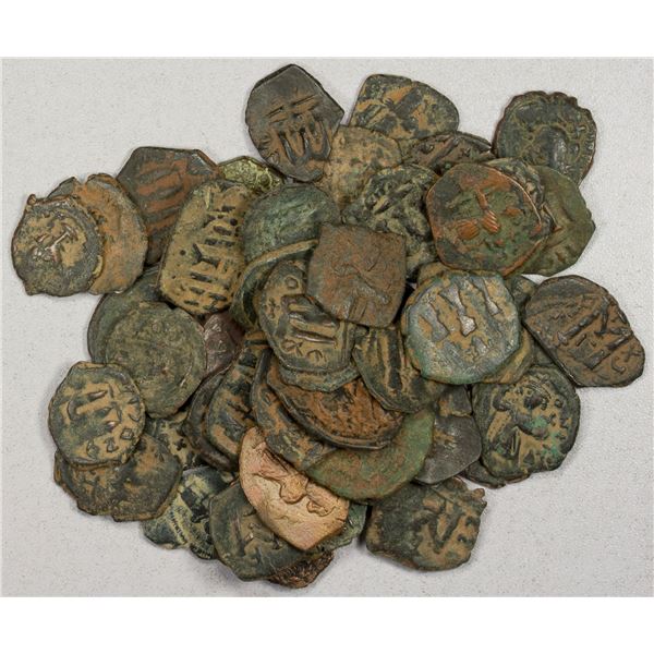 BYZANTINE EMPIRE: LOT of 50 bronzes