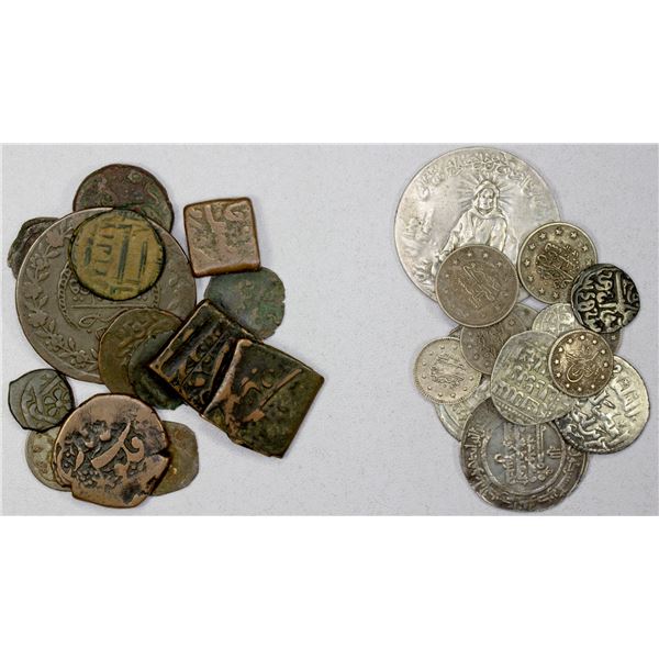 MEDIEVAL ISLAMIC: LOT of 15 copper and 12 silver pieces