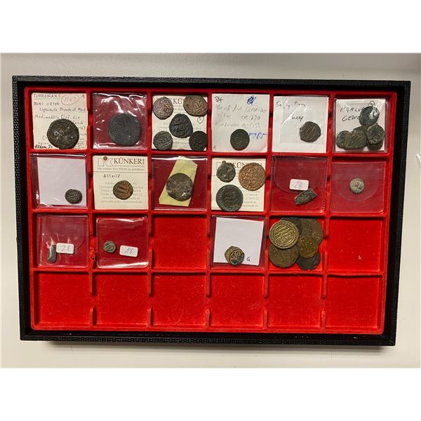 MEDIEVAL ISLAMIC: LOT of 35 copper coins