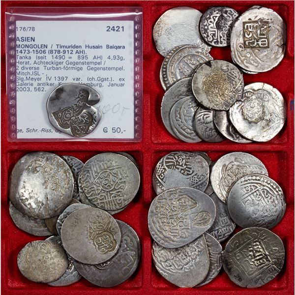 MEDIEVAL ISLAMIC: LOT of 36 silver coins